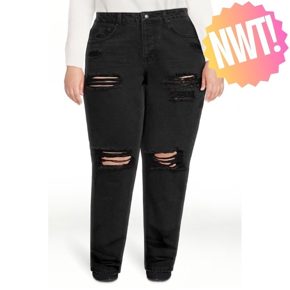 No Boundaries Super High Rise Straight Distressed 90s Jeans Black Wash